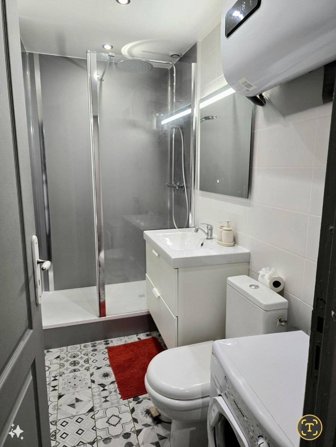 Bienvenue Dans La Jungle Apartment Dreux Exterior photo